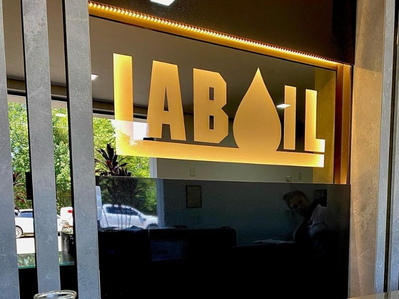 Laboratório de Análises de Óleos Isolantes: Garantindo Confiabilidade e Segurança em Equipamentos